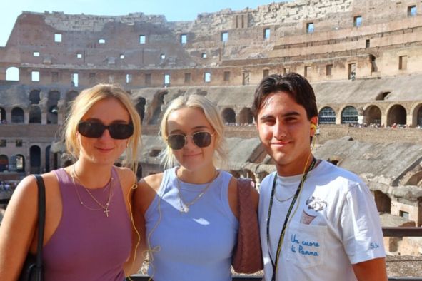 Rome is a bustling metropolis that puts an enormous wealth of ancient history and modern culture at your fingertips. Study Italian language and get credit towards Business, Communications, Film, Critical Media and Cultural Studies, History, Political Science, English, Religion, and more!